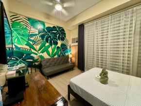 Beautiful Studio Near Resorts World NAIA T3
